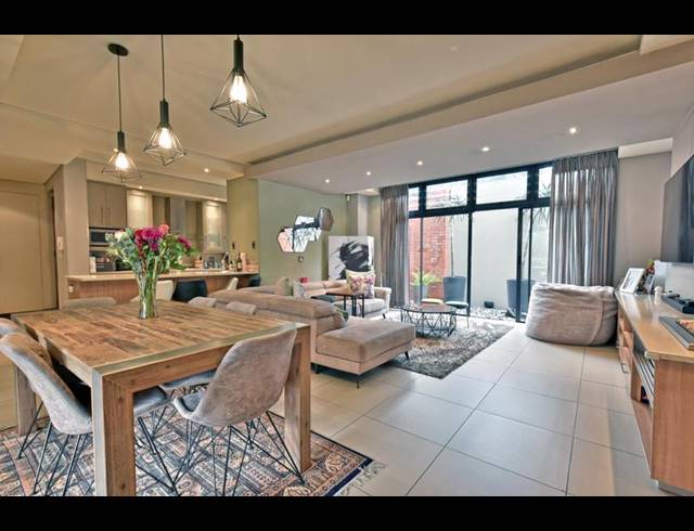 2 BEDROOM APARTMENT FOR SALE IN MELROSE ESTATE